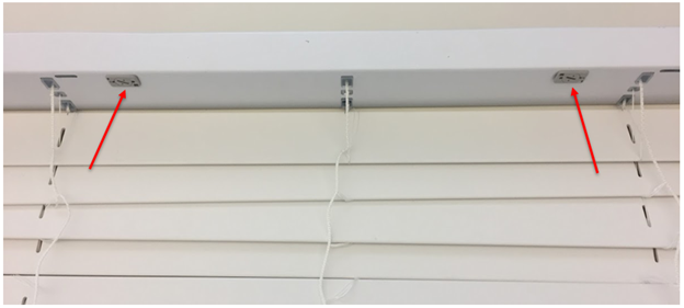 Faux Wood Blind Support LEVOLOR